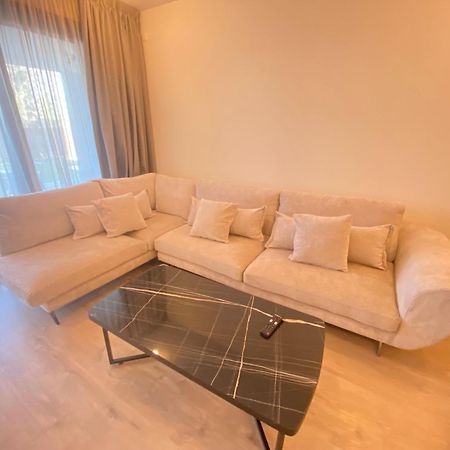 Sunset Gardens - Holiday Apartments - By Tlv Living 레메소스 외부 사진