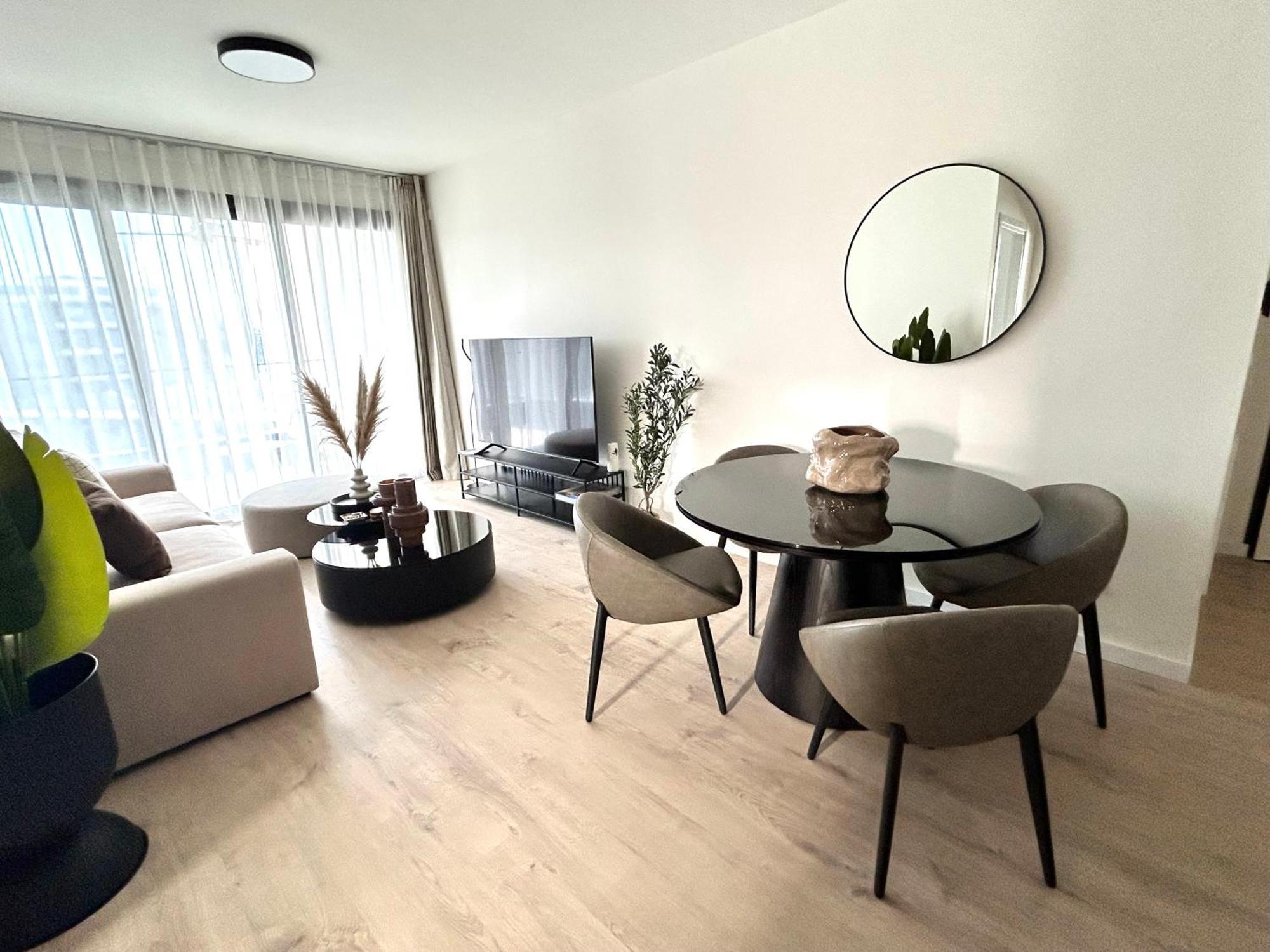 Sunset Gardens - Holiday Apartments - By Tlv Living 레메소스 외부 사진