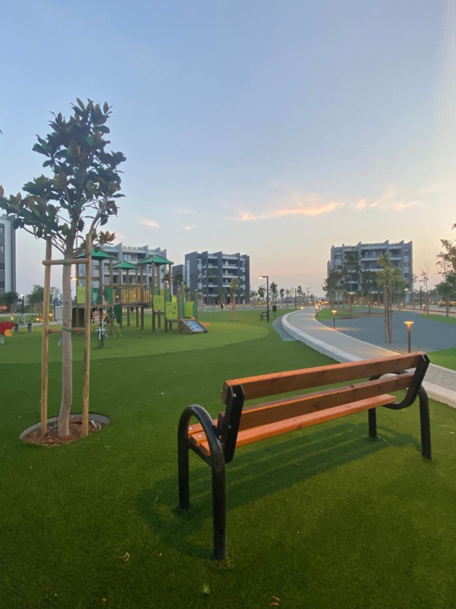 Sunset Gardens - Holiday Apartments - By Tlv Living 레메소스 외부 사진